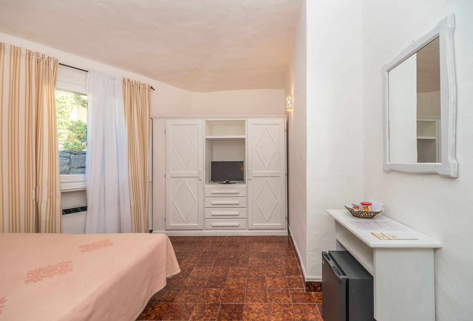 Hotel 3 Botti Baja Sardinia Eksteriør billede