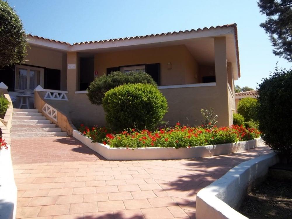 Hotel 3 Botti Baja Sardinia Eksteriør billede