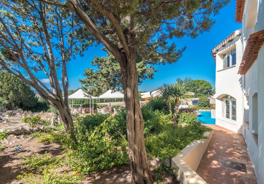 Hotel 3 Botti Baja Sardinia Eksteriør billede