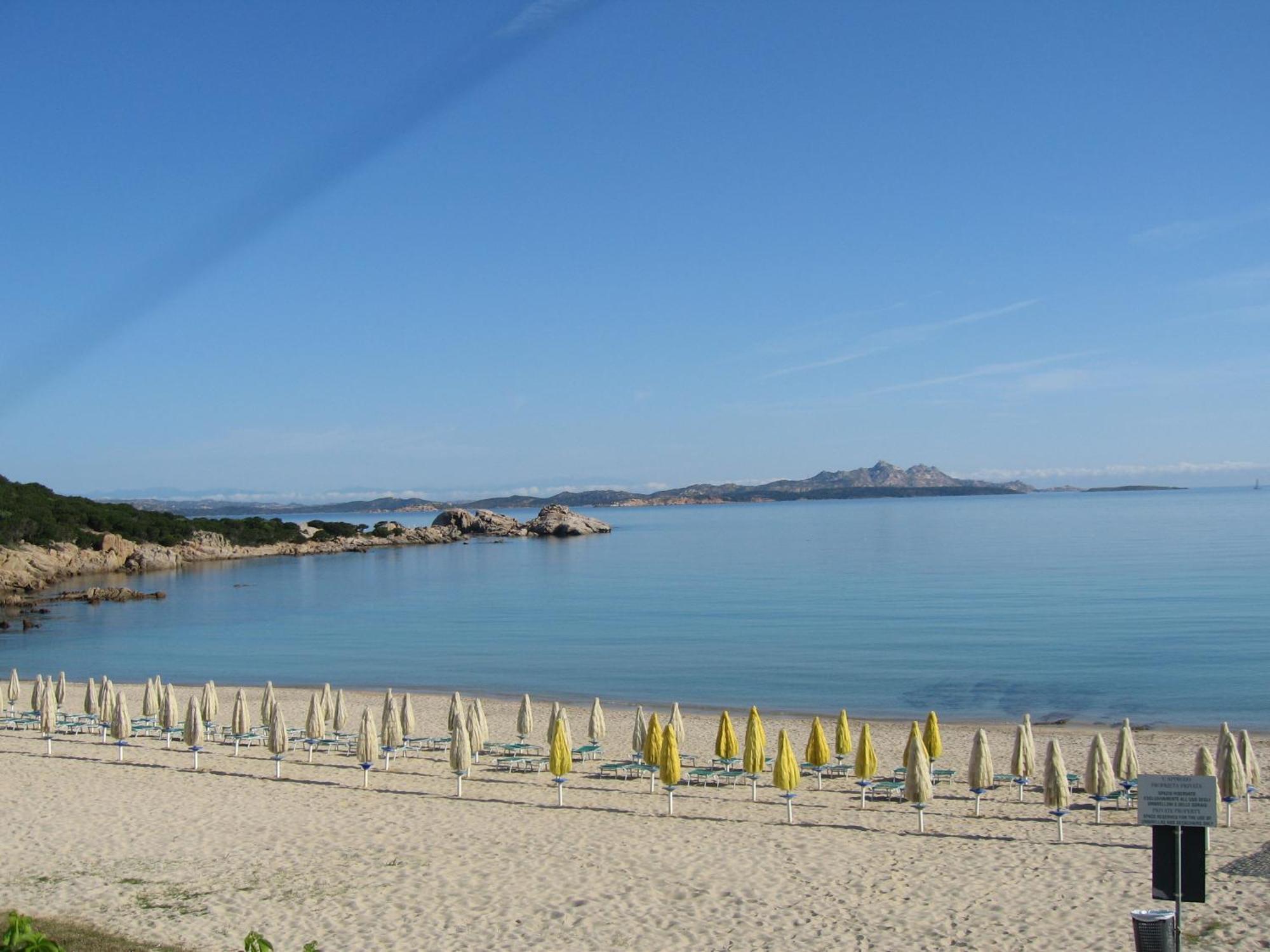 Hotel 3 Botti Baja Sardinia Eksteriør billede
