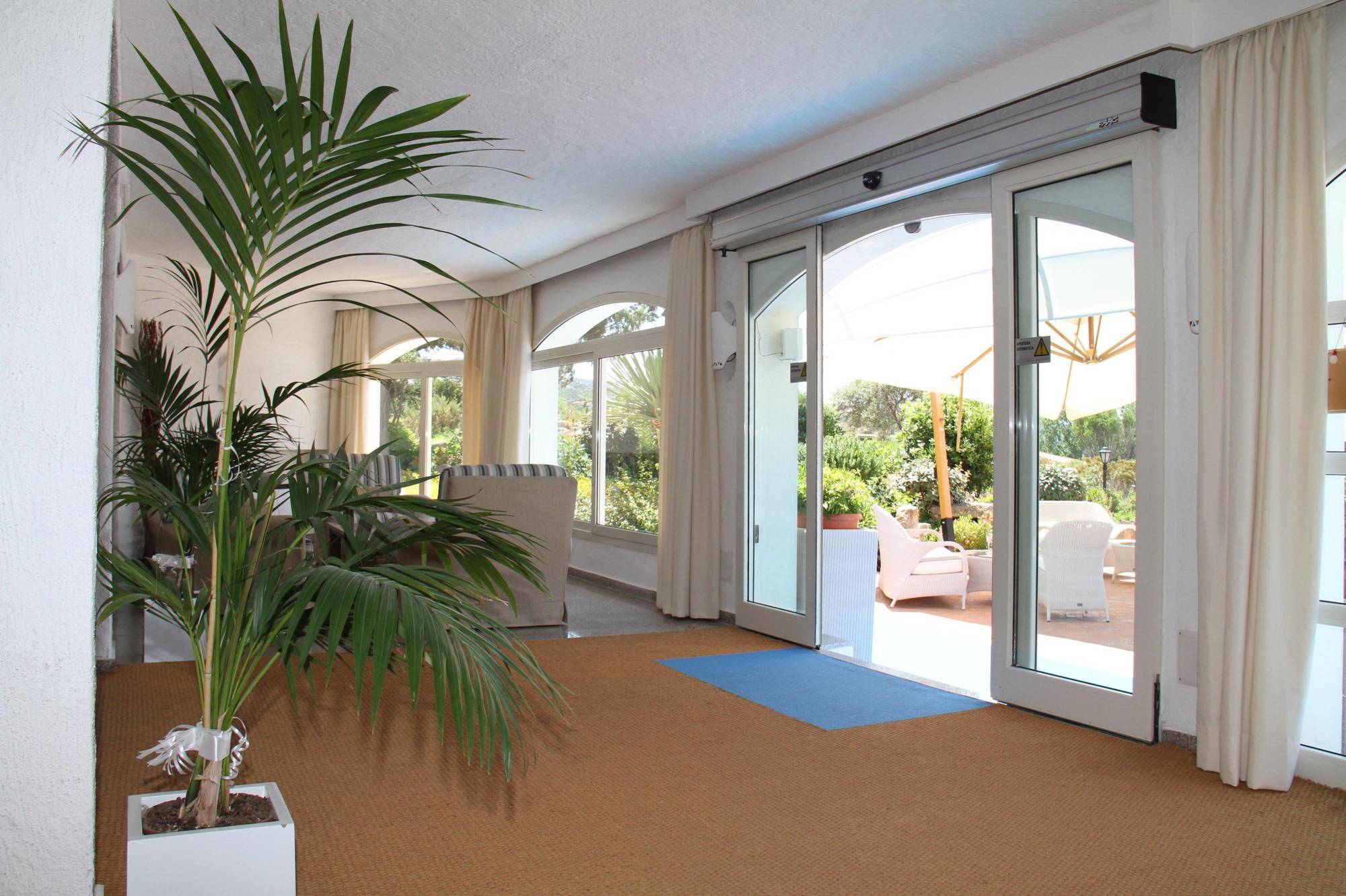 Hotel 3 Botti Baja Sardinia Eksteriør billede