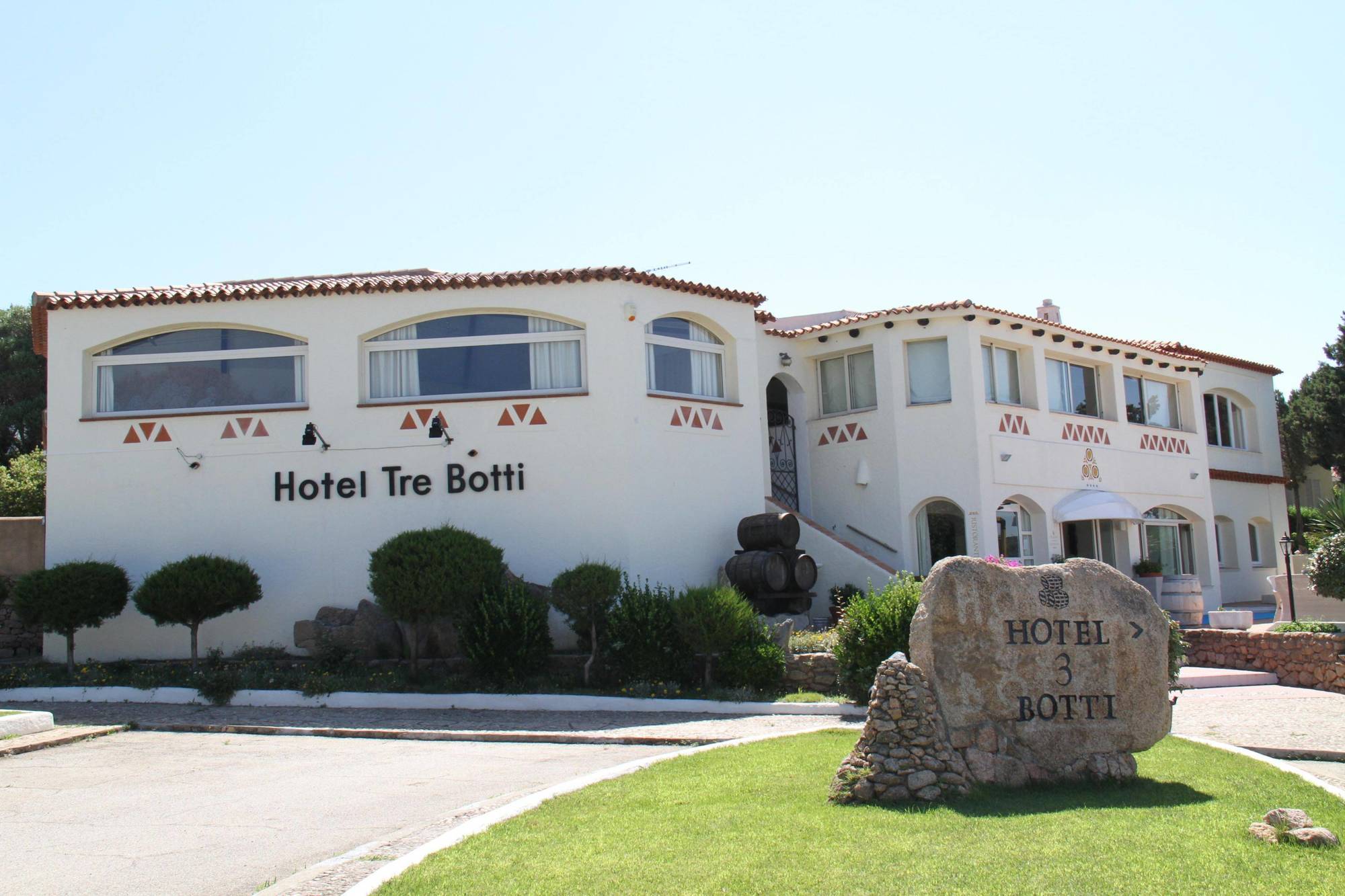 Hotel 3 Botti Baja Sardinia Eksteriør billede